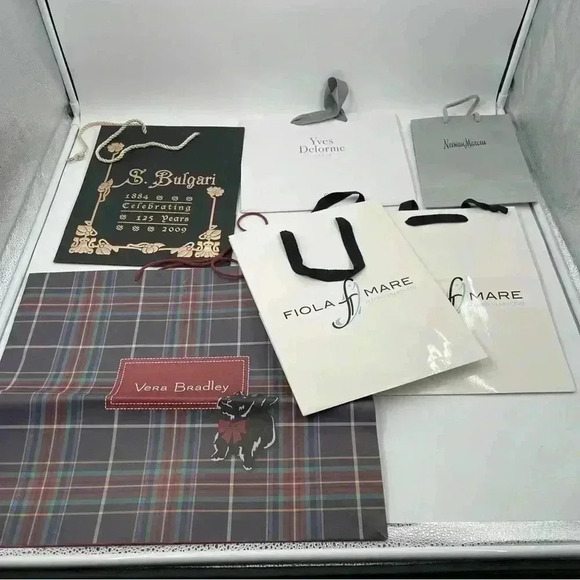 **Lot of 6** Shopping Bags Paper Various Designers, Vera Bradley, S. Bulgari - Picture 2 of 8